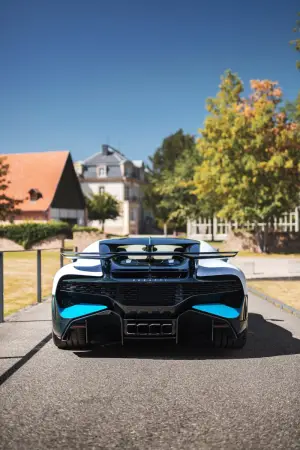 Bugatti Divo - Inizio consegne