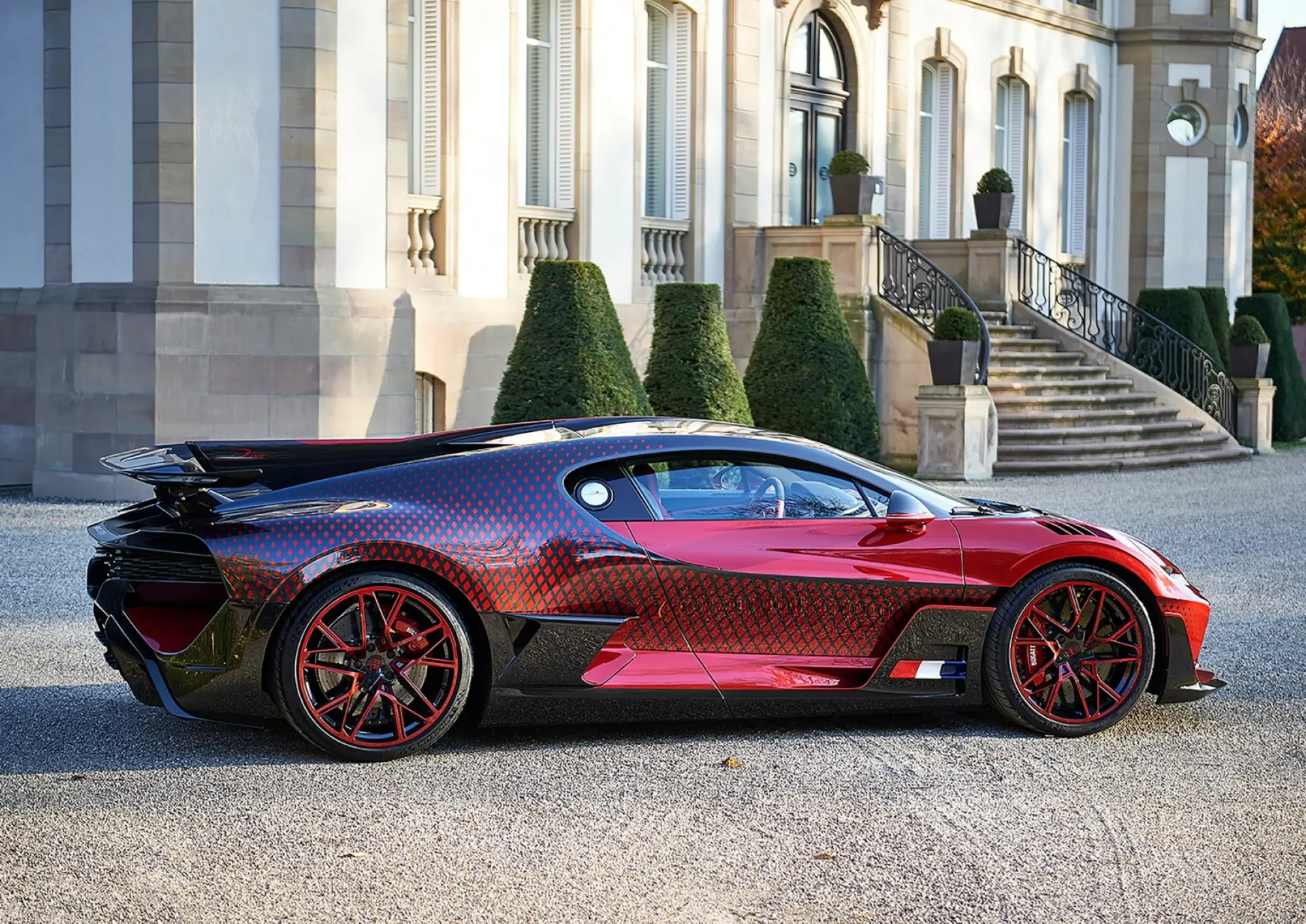 Bugatti Divo Lady Bug - 36