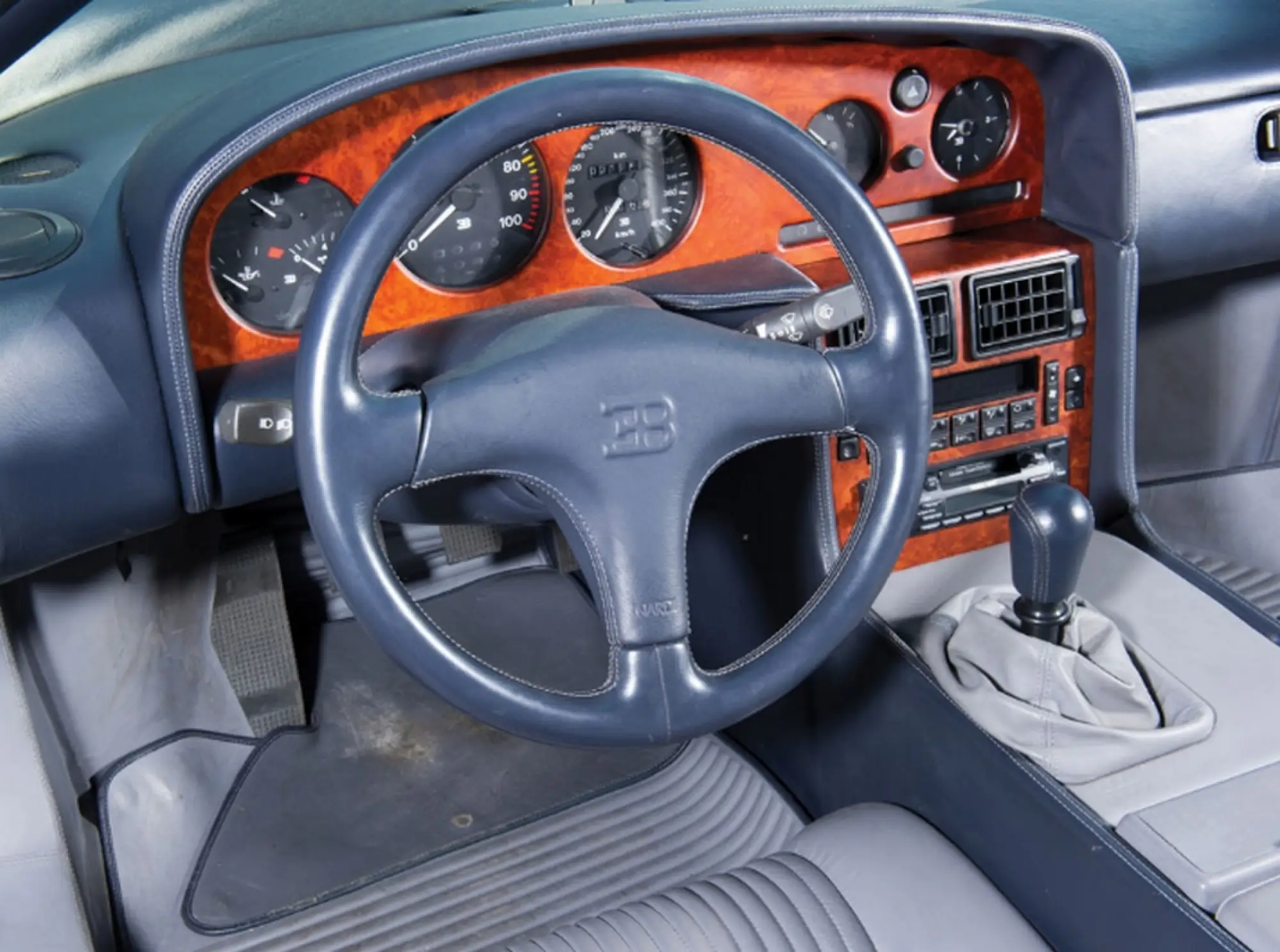 Bugatti EB110 GT (1994) - 10