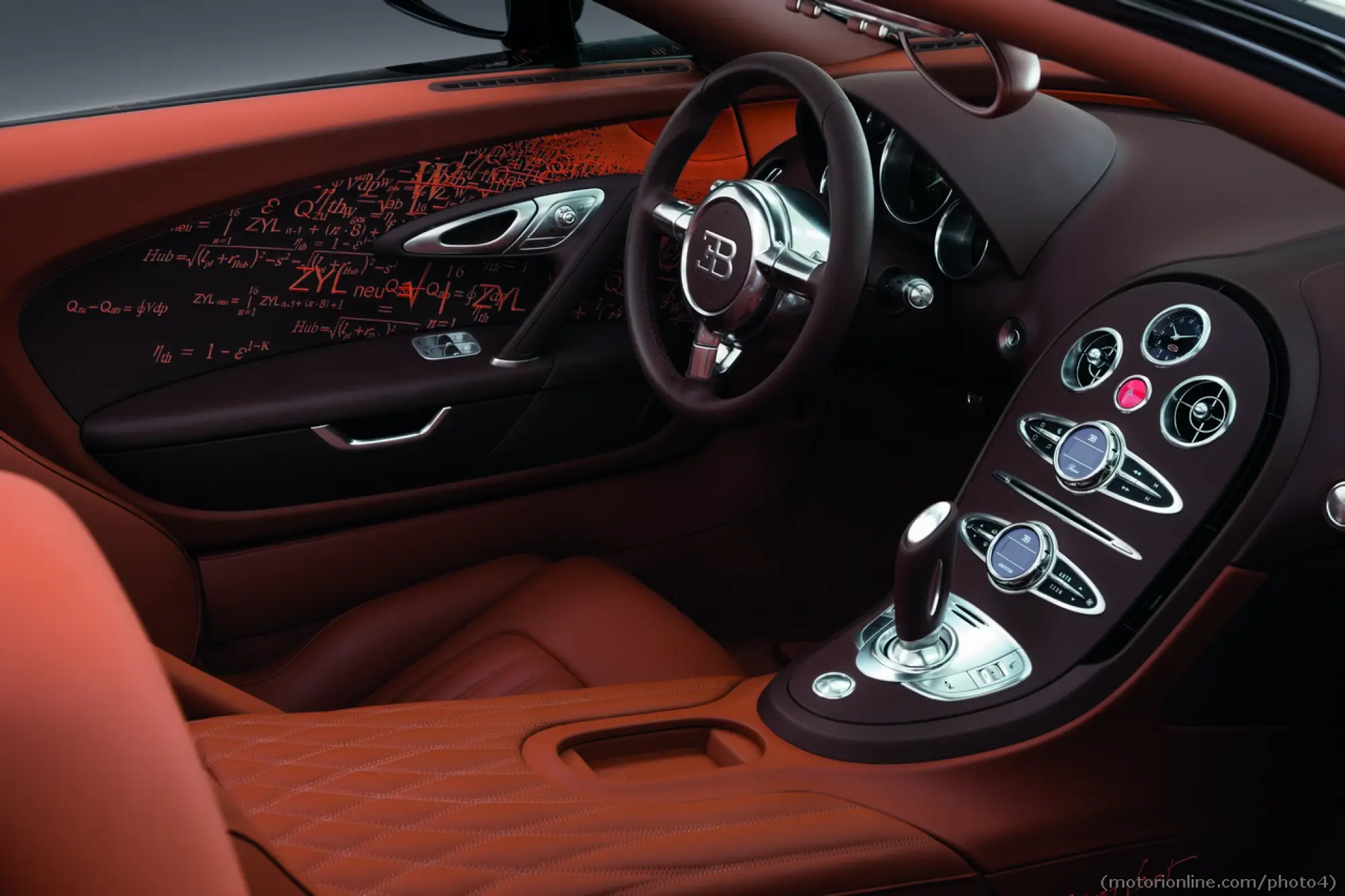 Bugatti Grand Sport by Bernar Venet - 14