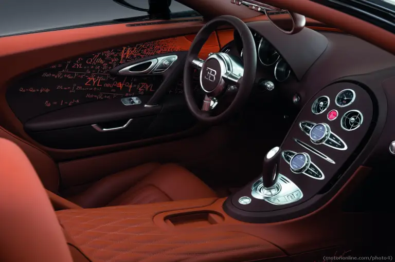 Bugatti Grand Sport by Bernar Venet - 15