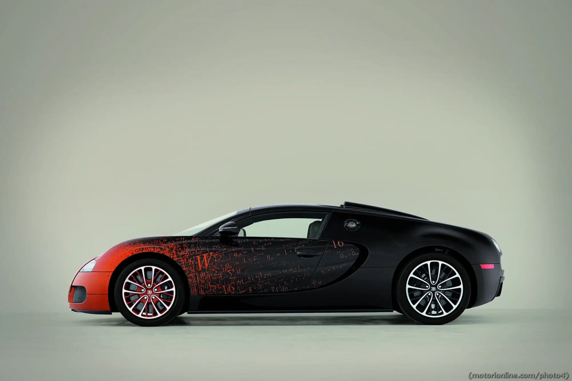 Bugatti Grand Sport by Bernar Venet - 21