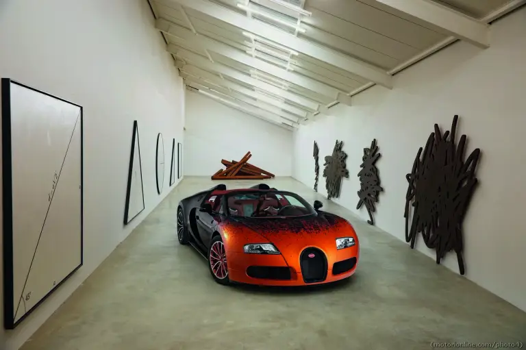 Bugatti Grand Sport by Bernar Venet - 25