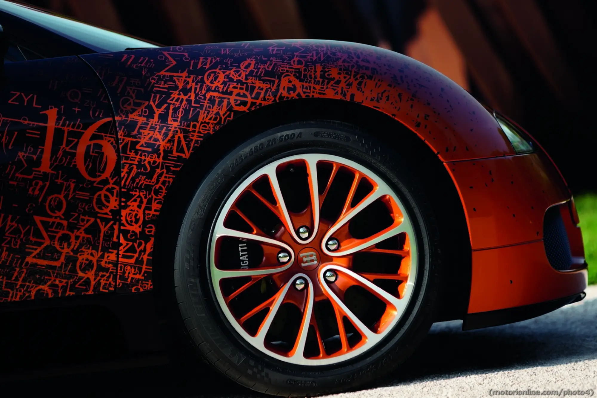 Bugatti Grand Sport by Bernar Venet - 26
