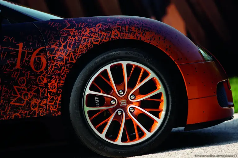 Bugatti Grand Sport by Bernar Venet - 26