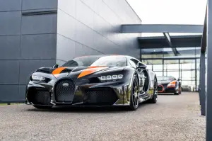 Bugatti otto veicoli per cliente - Foto