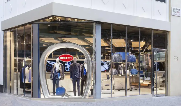 Bugatti store Londra - 1