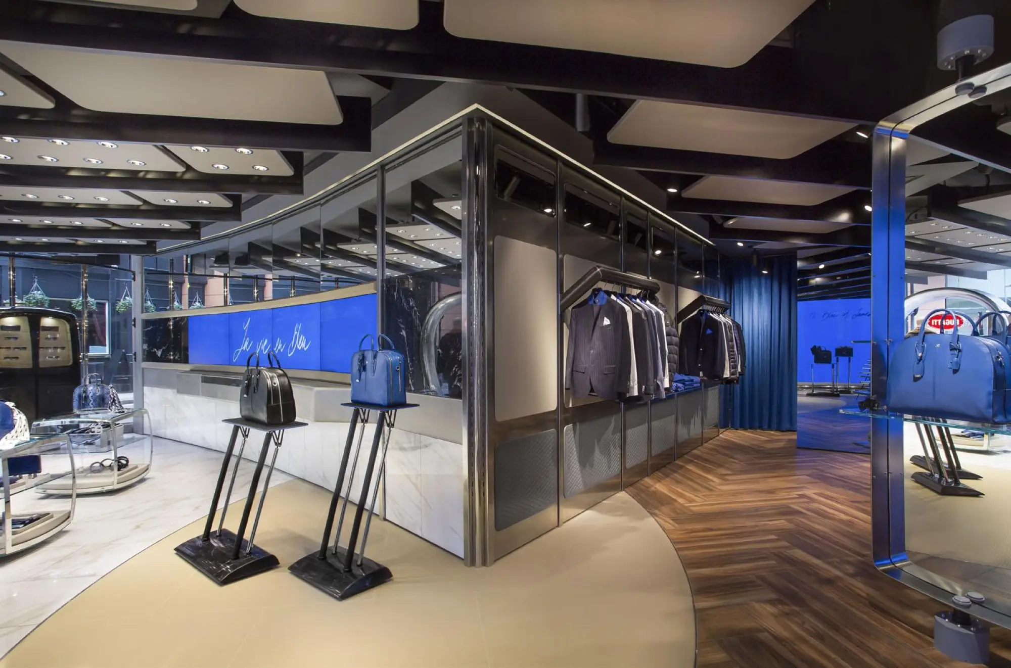 Bugatti store Londra - 3