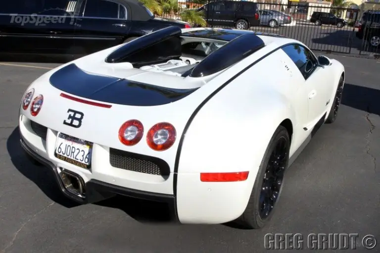 Bugatti Veyron Grand Sport Blanc Noir - 1