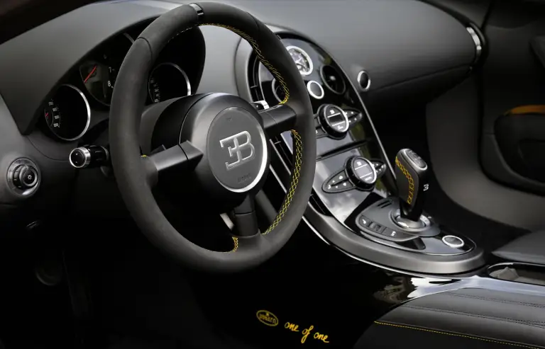 Bugatti Veyron Grand Sport Vitesse 1 of 1  - 3