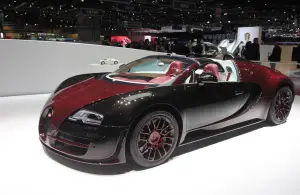 Bugatti Veyron Grand Sport Vitesse La Finale - Salone di Ginevra 2015