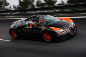 Bugatti Veyron Grand Sport Vitesse - World Speed Record