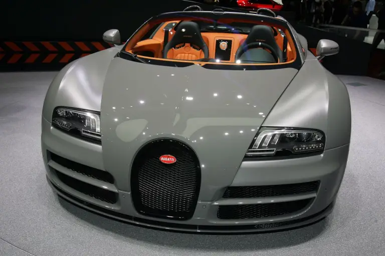 Bugatti Veyron Grand Vitesse - Salone di Ginevra 2012 - 1