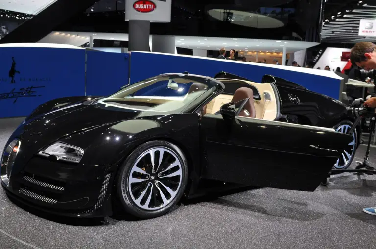 Bugatti Veyron Legend - Salone di Francoforte 2013 - 2