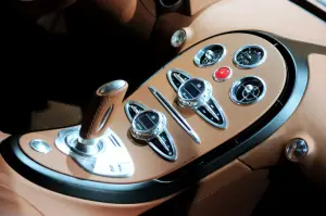 Bugatti Veyron: tre nuove edizioni speciali - 10