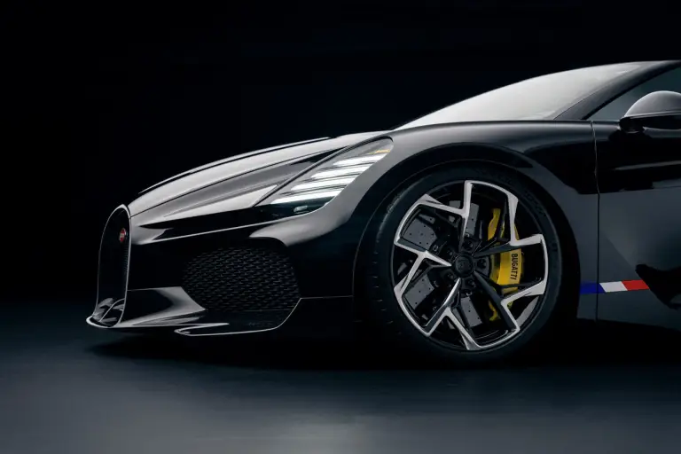 Bugatti W16 Mistral 2022 - 11