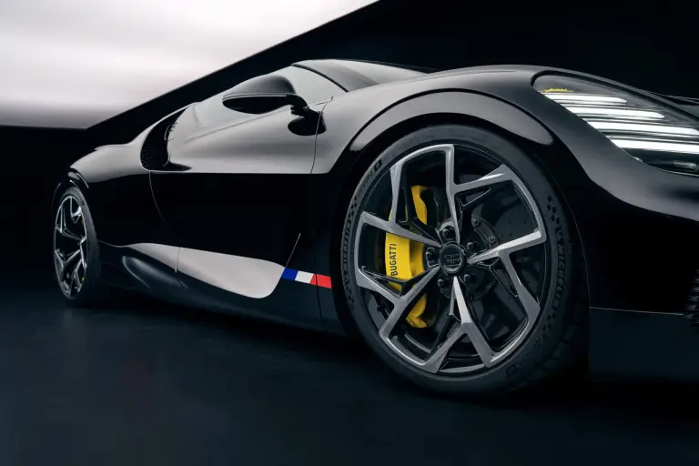 Bugatti W16 Mistral 2022 - 6