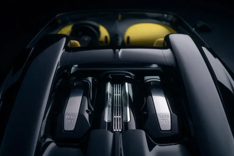 Bugatti W16 Mistral 2022 - 15