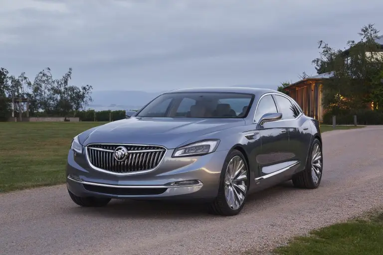 Buick Avenir - 1