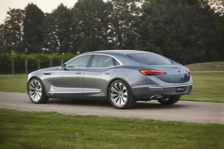 Buick Avenir - 17