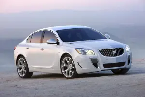 Buick Regal GS - 1