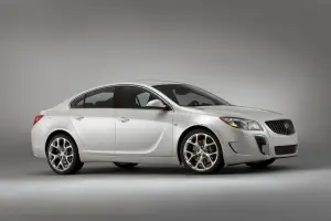 Buick Regal GS - 5