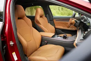 BYD Han, Tang e Atto 3 Europa - Foto - 97