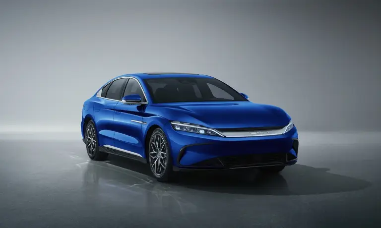 BYD Han, Tang e Atto 3 Europa - Foto - 116