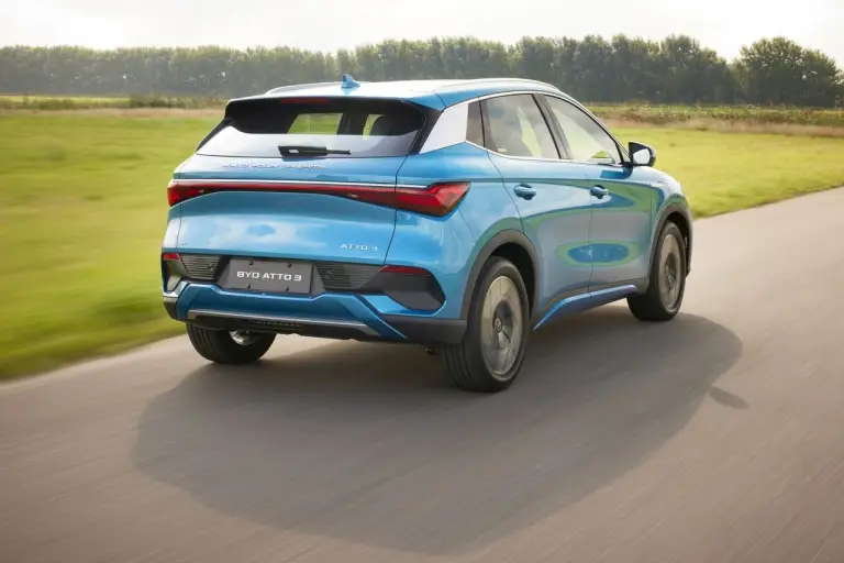 BYD Han, Tang e Atto 3 Europa - Foto - 162