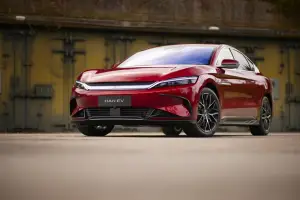 BYD Han, Tang e Atto 3 Europa - Foto - 88