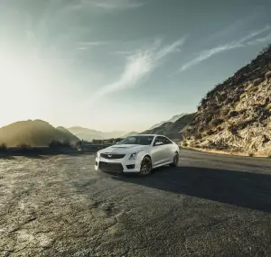 Cadillac ATS-V 2016 (coupe e berlina)
