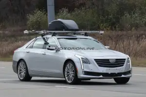 Cadillac CT6 guida autonoma  - 2
