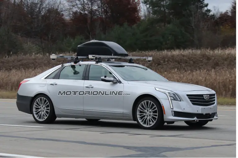 Cadillac CT6 guida autonoma  - 3