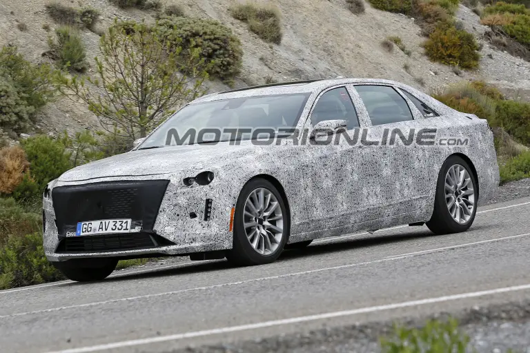 Cadillac CT6 restyling foto spia 16 Giugno 2017 - 1