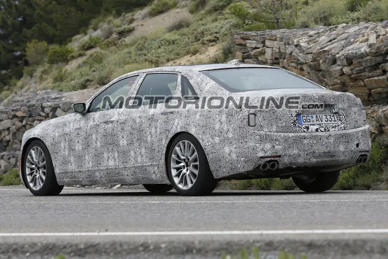 Cadillac CT6 restyling foto spia 16 Giugno 2017 - 5