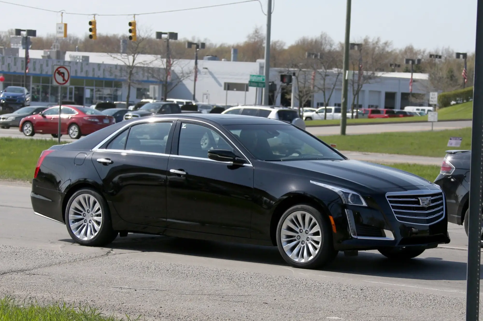 Cadillac CTS Facelift - foto spia maggio 2016 - 3