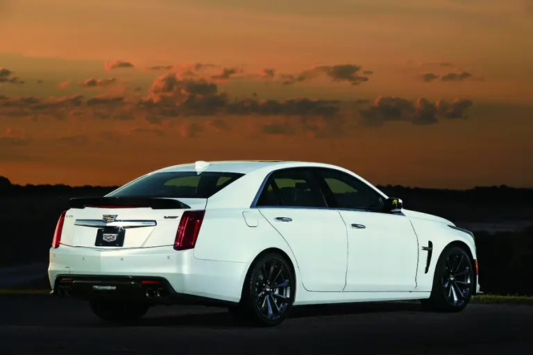 Cadillac CTS-V Carbon Black Edition - 1