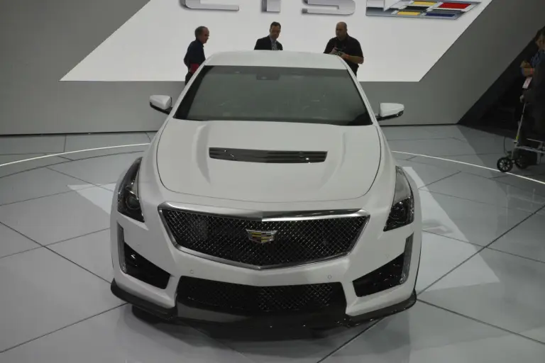 Cadillac CTS-V - Salone di Detroit 2015 - 6