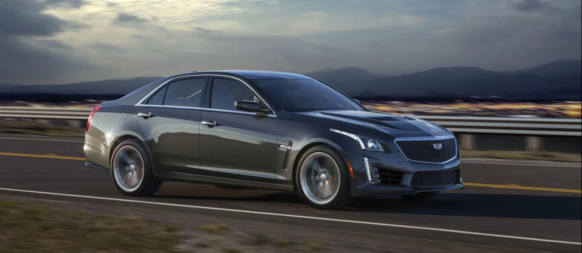 Cadillac CTS-V  - 5