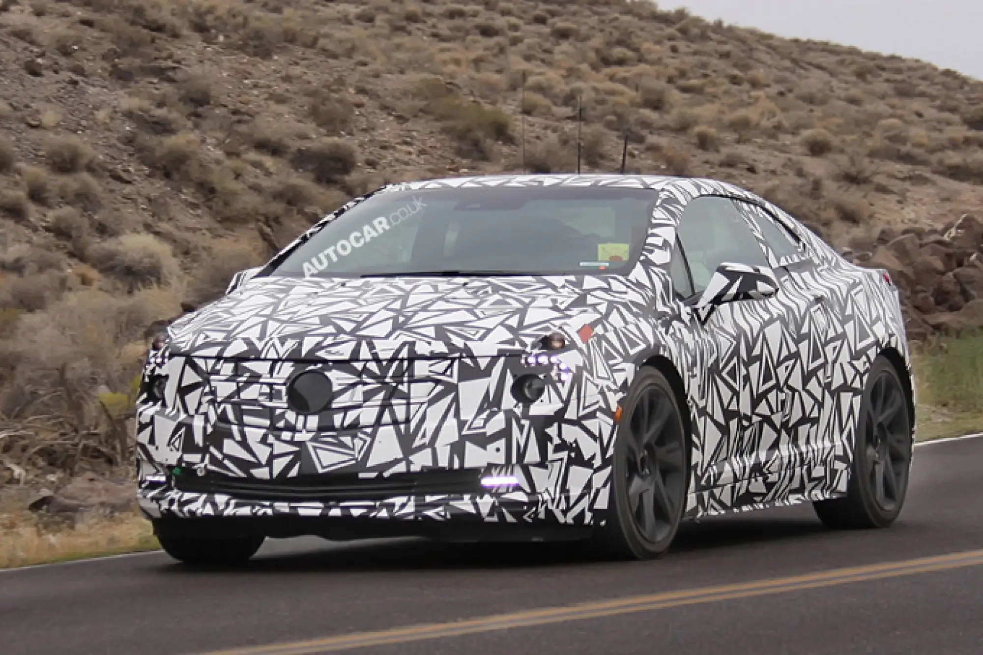Cadillac ELR - 1