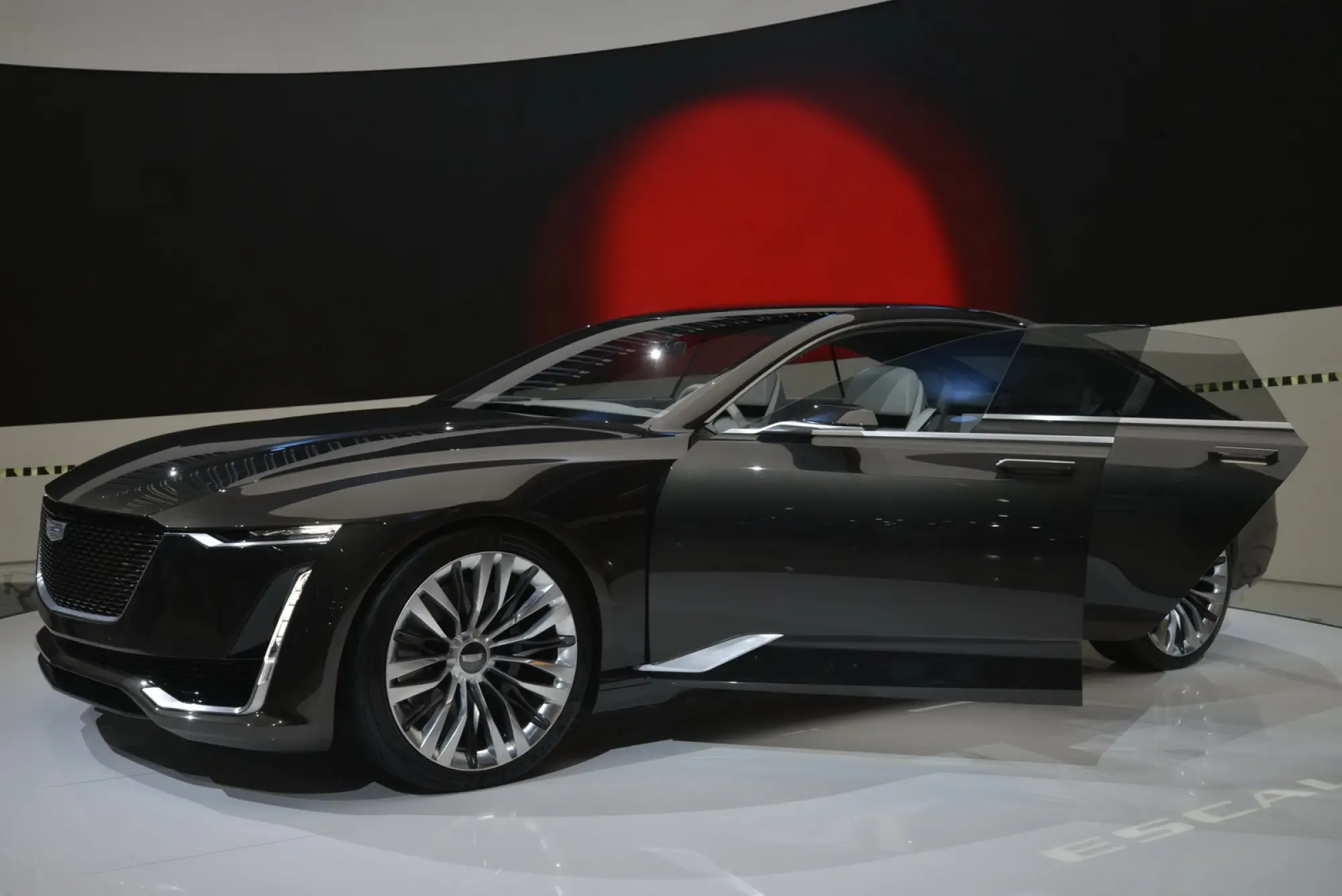 Cadillac Escala Concept - Salone di Los Angeles 2016 - 3