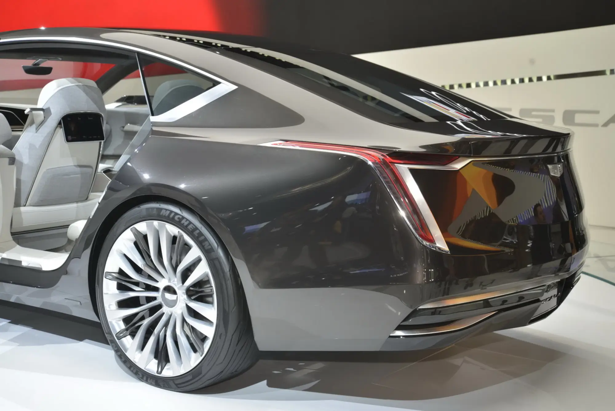 Cadillac Escala Concept - Salone di Los Angeles 2016 - 6