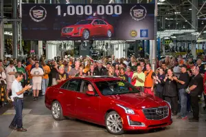 Cadillac - Un milione di vetture a Lansing Grand River - 2