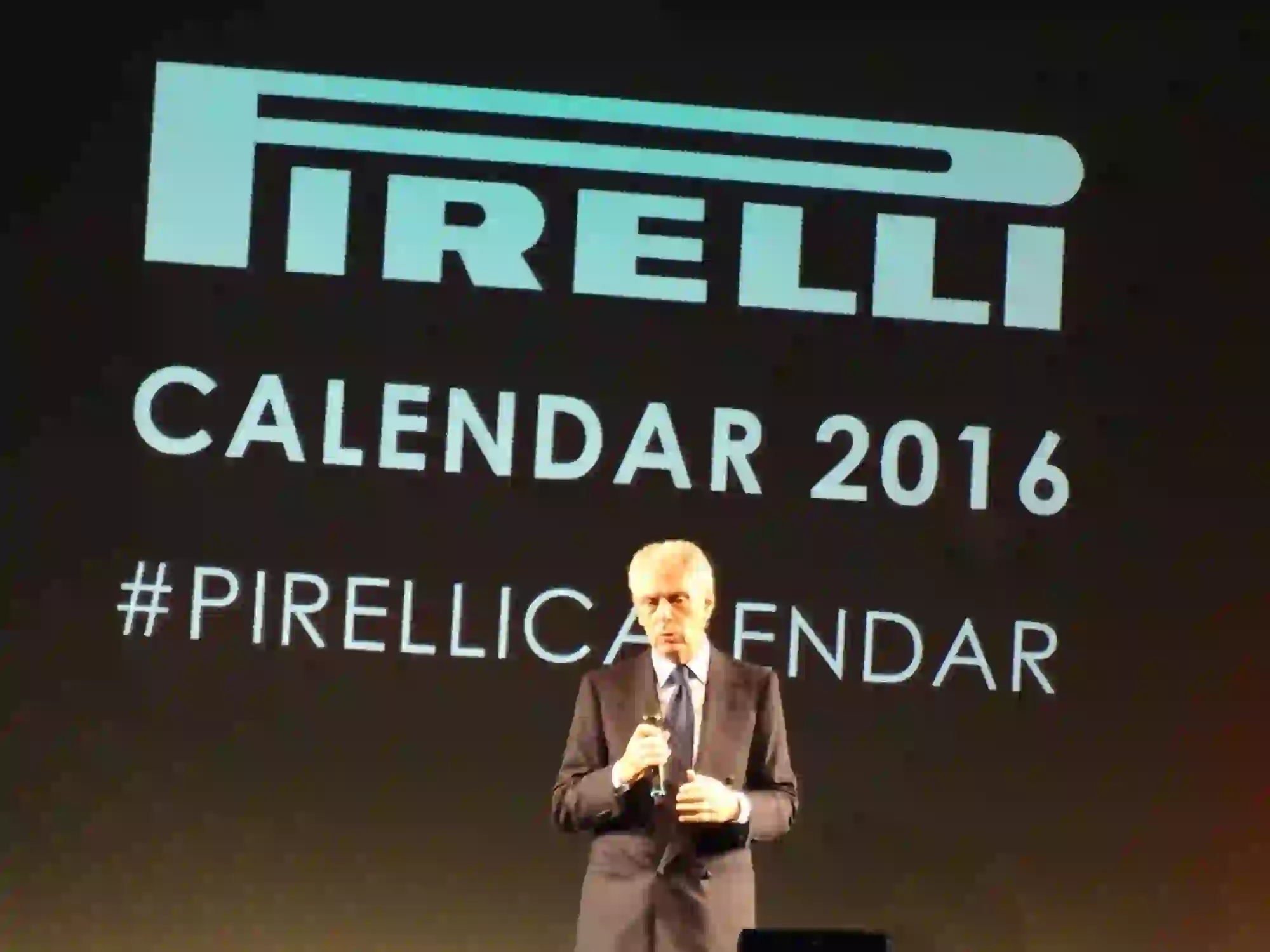 Calendario Pirelli 2016 - 7