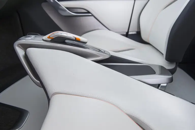 Chevrolet Bolt concept 2015 - 8