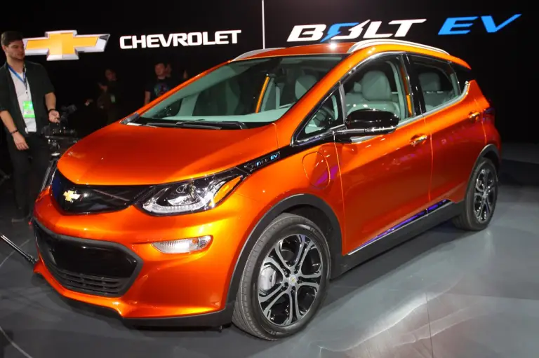 Chevrolet Bolt EV - Salone di Detroit 2016 - 2
