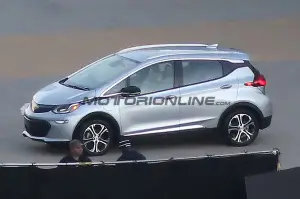 Chevrolet Bolt - Foto spia 03-12-2015