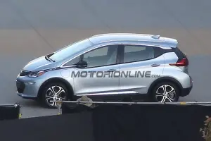 Chevrolet Bolt - Foto spia 03-12-2015