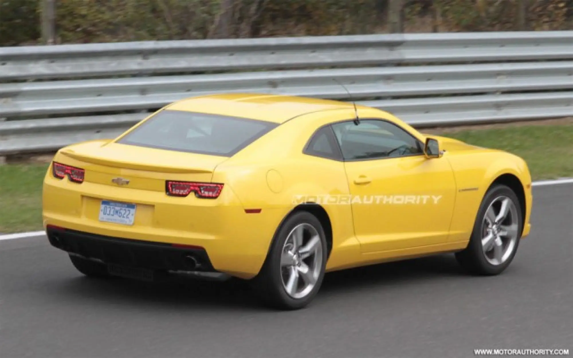 Chevrolet Camaro 2011 - 3