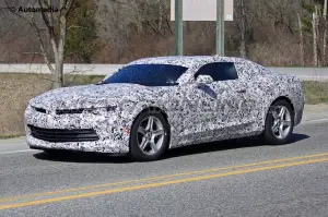 Chevrolet Camaro 2016 - Foto spia 22-04-2015